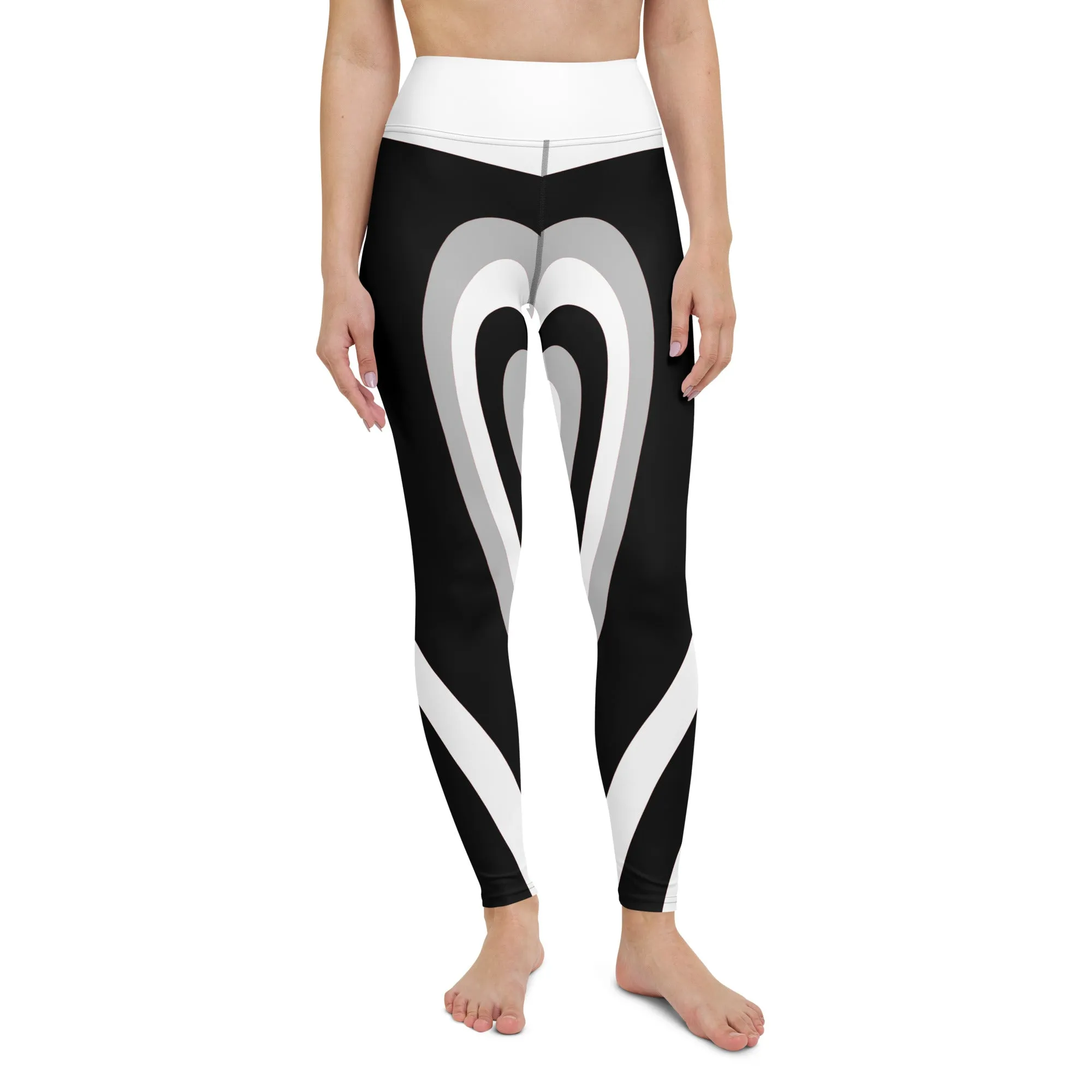 Black & White Heart Shaped Tunnel Yoga Leggings