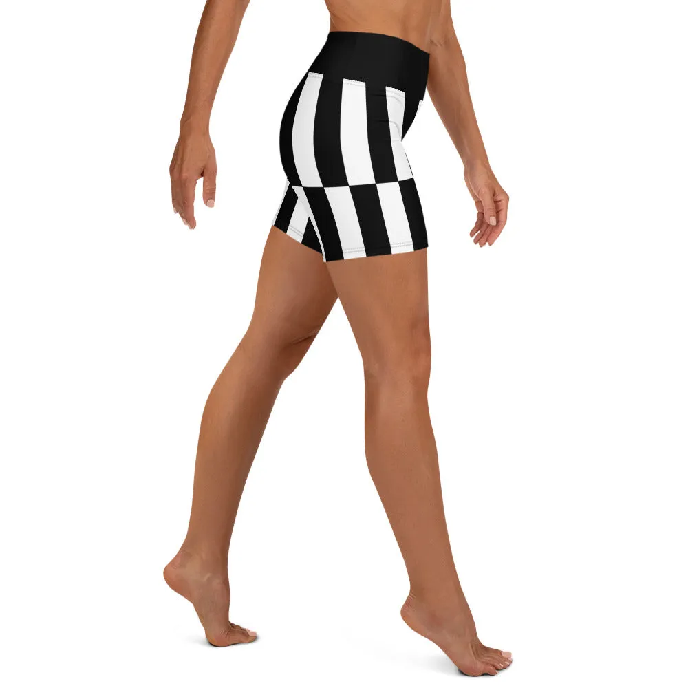 Black and White Optical Illusion Yoga Shorts