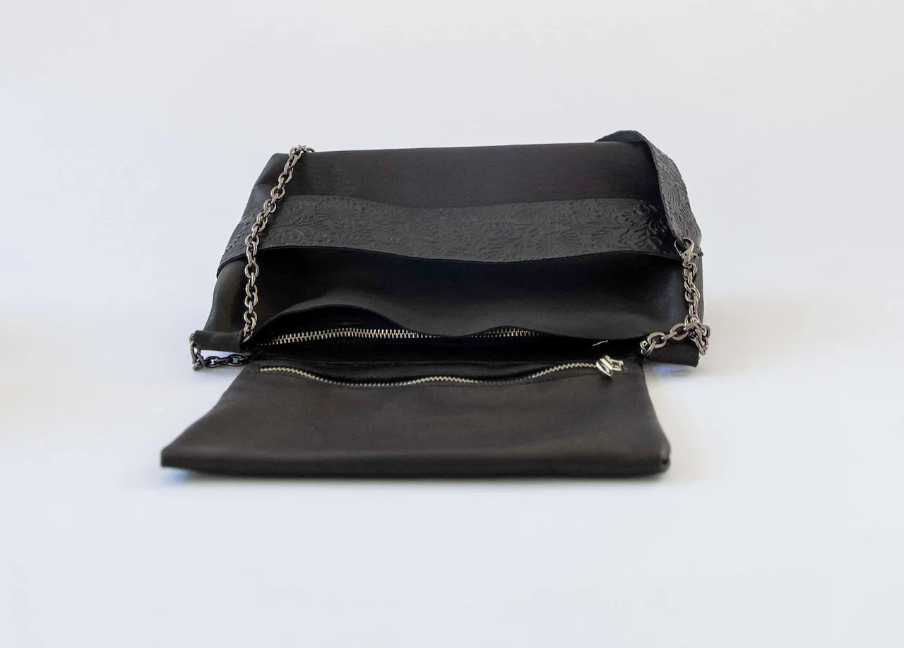 Harpers Italian Leather Victoria Bag in Black