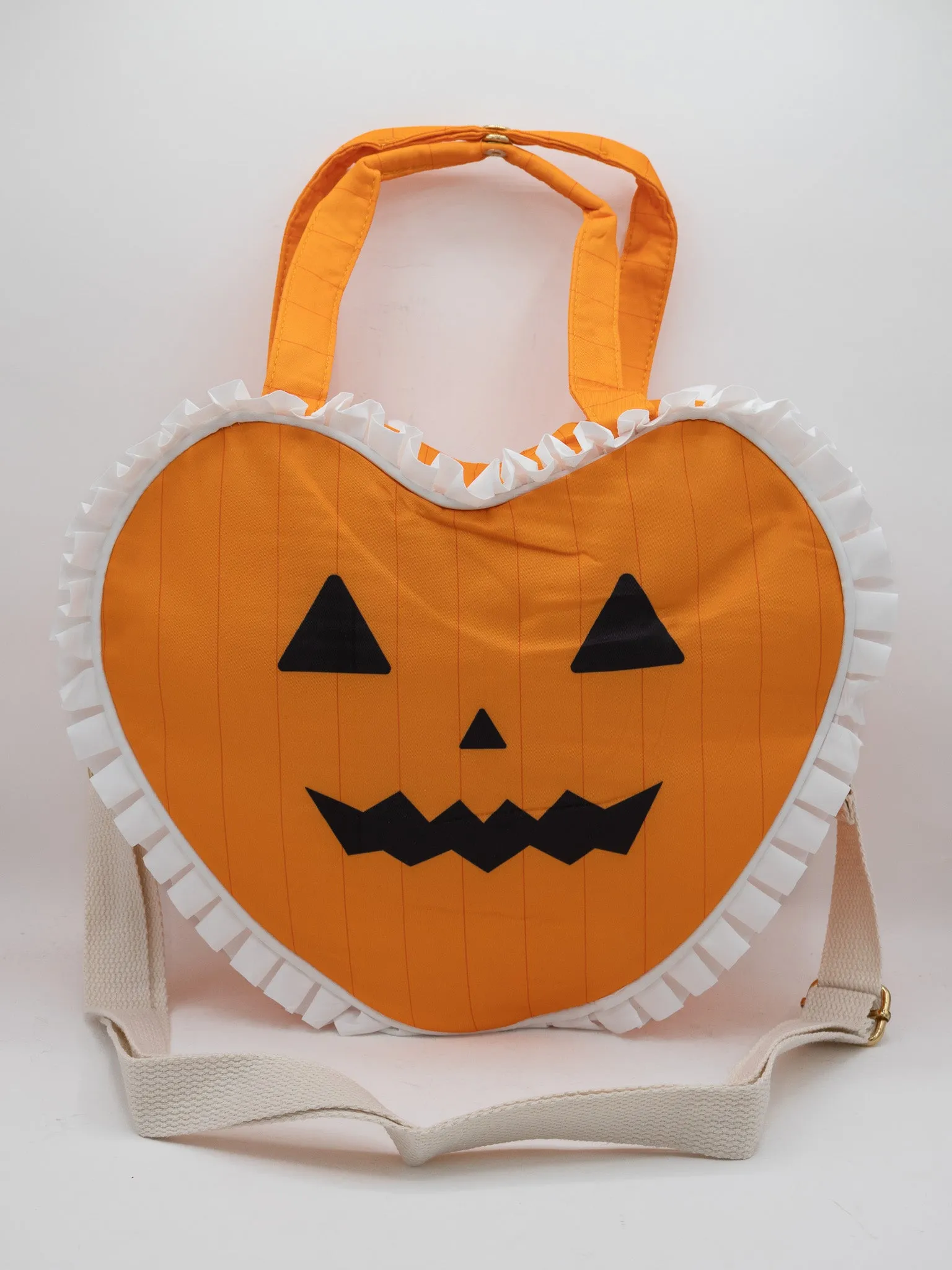 Heart Shaped Pumpkin Ruffle Purse