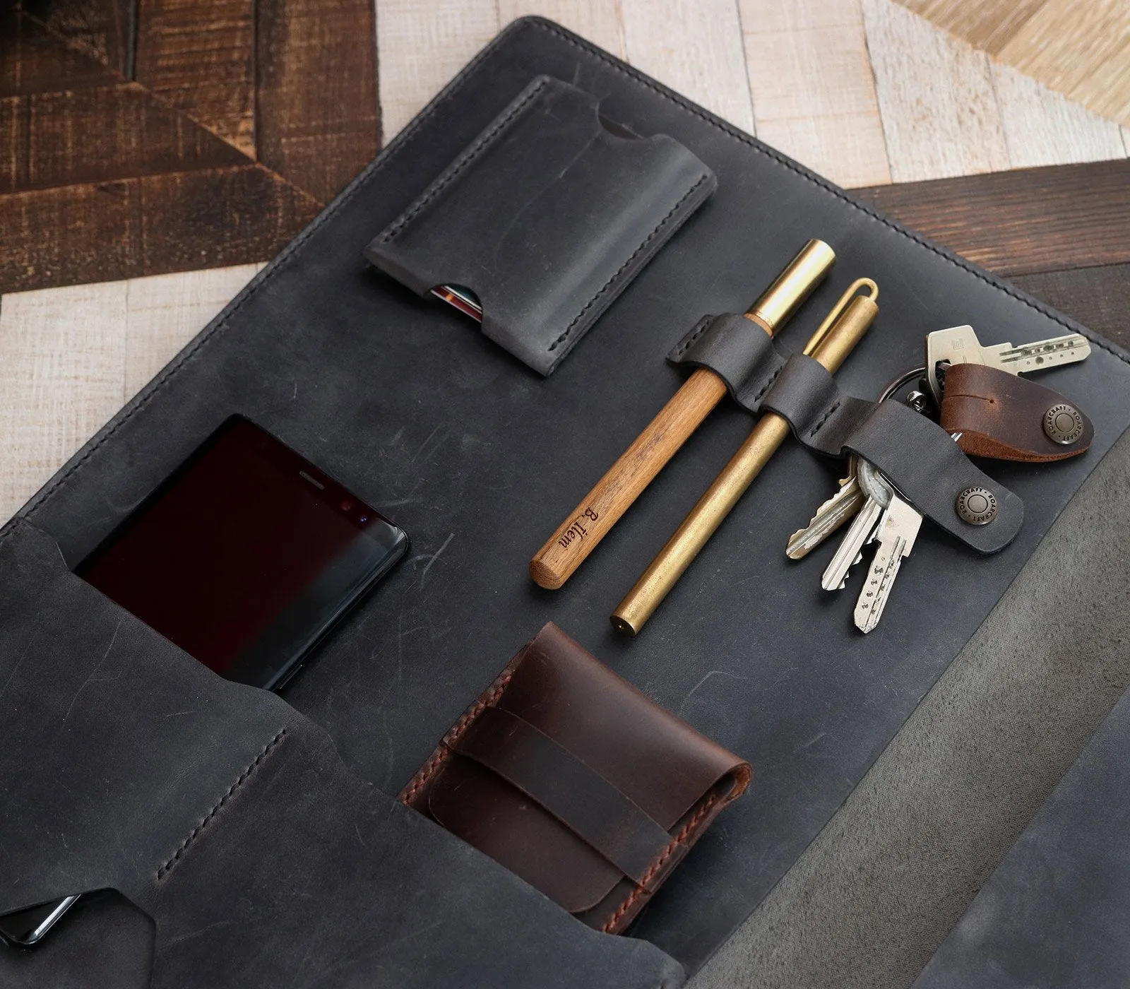 Leather iPad Organizer