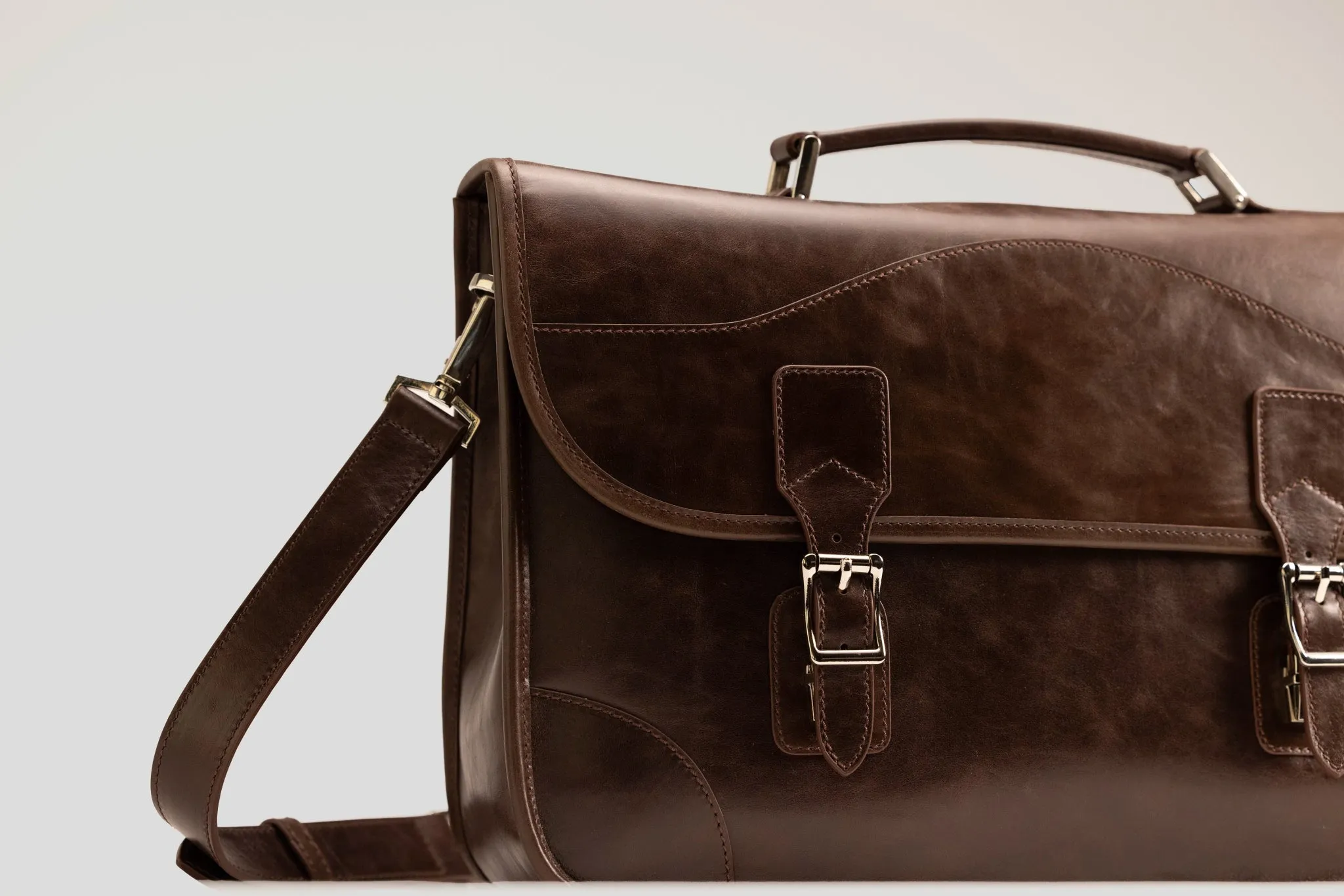 Messenger Bag - Vintage Dark Brown