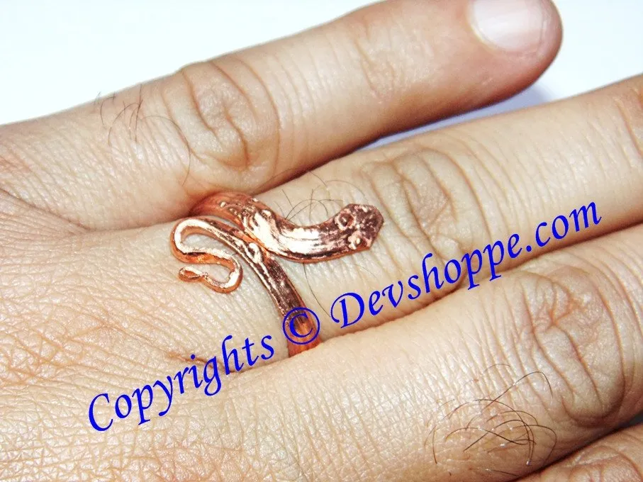 Snake shaped ring in pure Copper